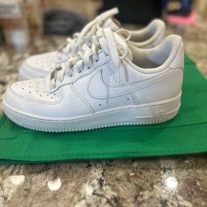 Nike Air Force 1 '07 Low NH